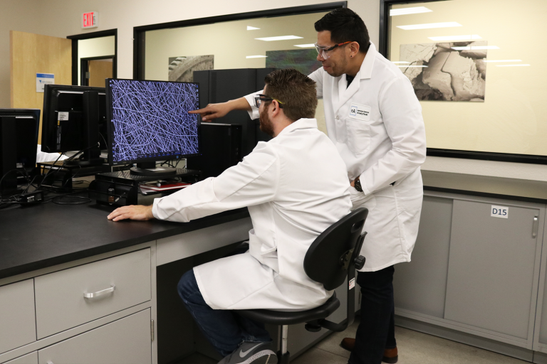 5 Reasons to Purchase a Scanning Electron Microscope (SEM